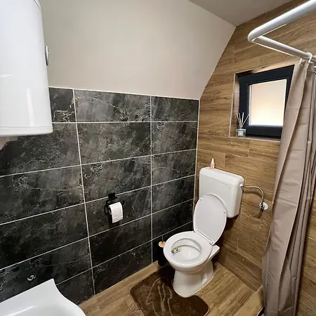 Vikendica Sumski Mir Romanija Feriehus