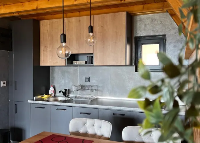 Vikendica Sumski Mir Romanija Сasa de vacaciones Sokolac (East Sarajevo)