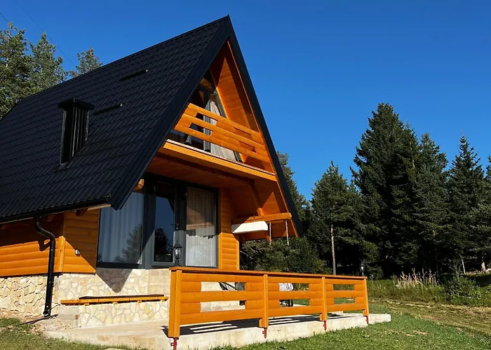 Vikendica Sumski Mir Romanija Sokolac (East Sarajevo)