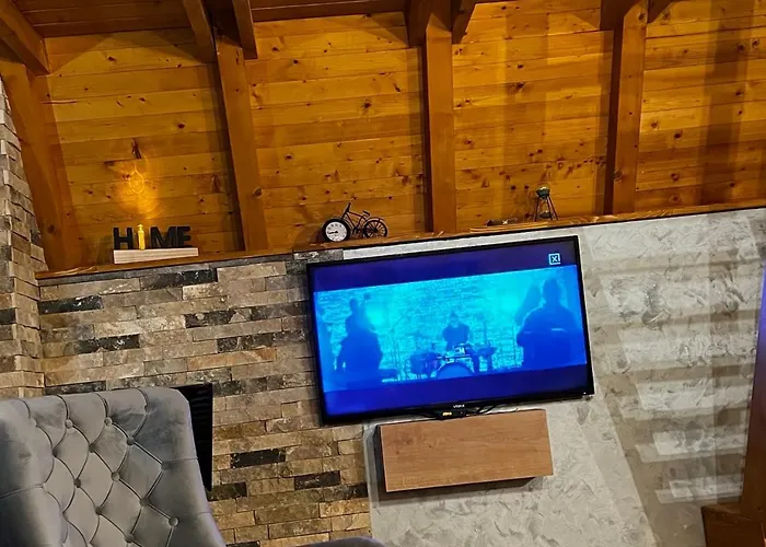 Vikendica Sumski Mir Romanija Сasa de vacaciones *