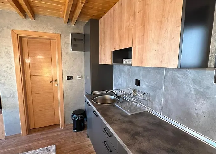 Vikendica Sumski Mir Romanija Сasa de vacaciones Sokolac (East Sarajevo)