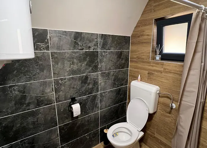 Vikendica Sumski Mir Romanija Сasa de vacaciones